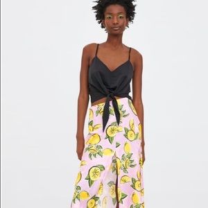 Adorable Zara cropped tank